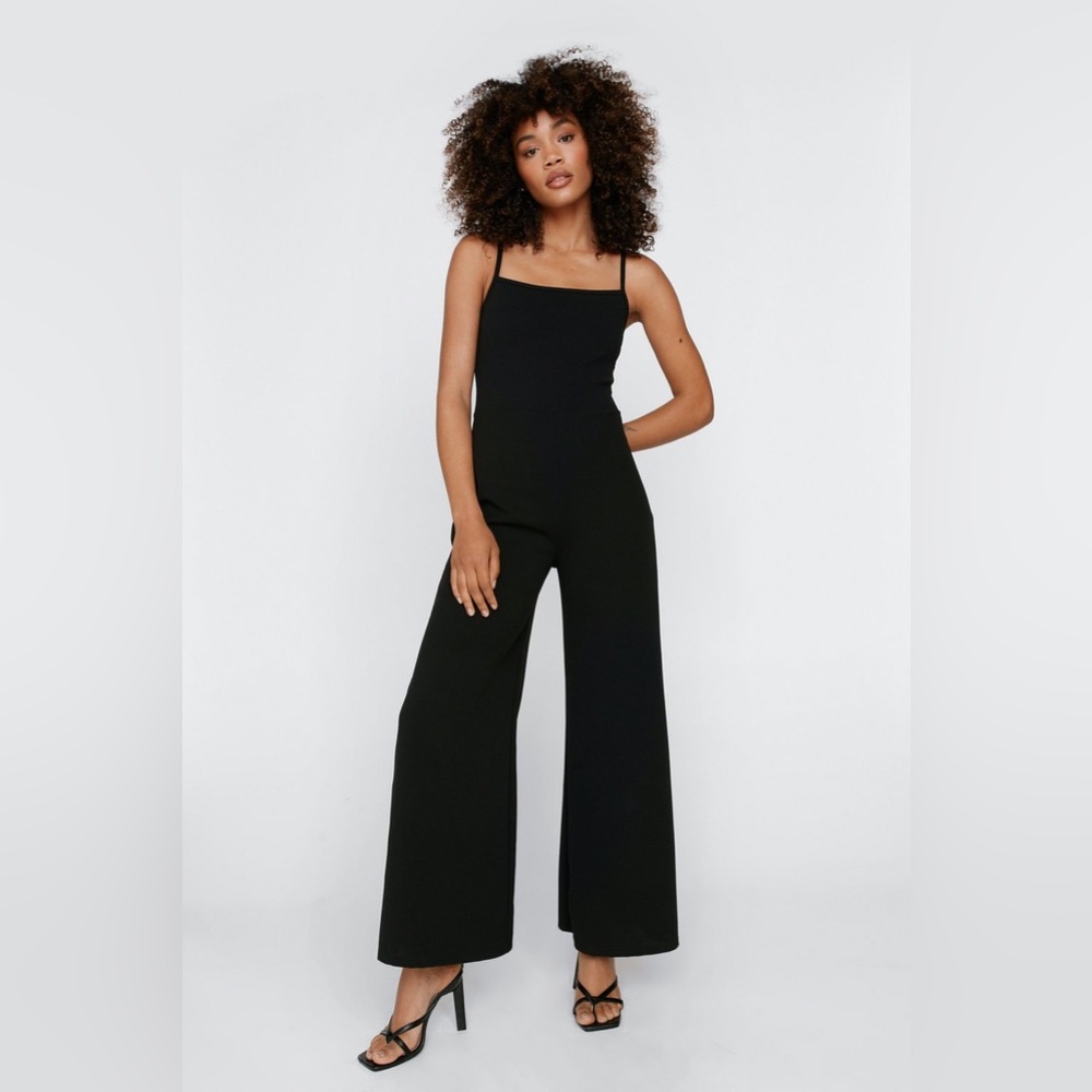 Nasty Gal (Square Neck Strappy Jumpsuit)